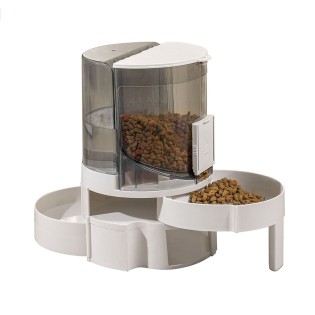 Rotating and retractable pet two-in-one feeder