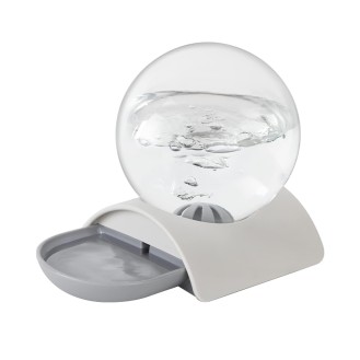 Transparent spherical water tank gravity sensing water feeder