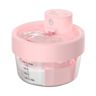 Long-lasting rechargeable silent water feeder